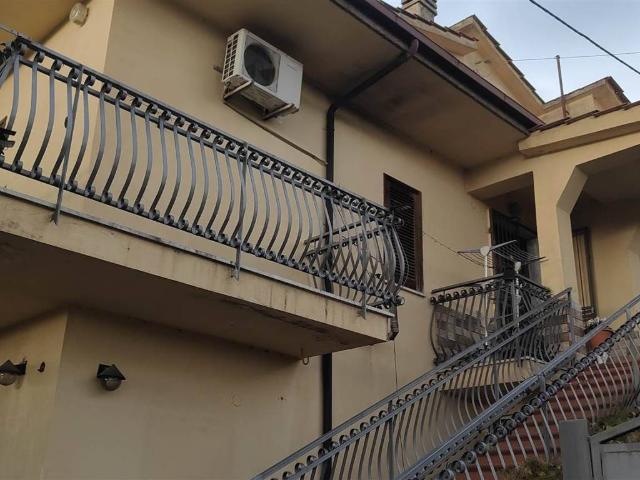 Villa in vendita a Casali del Manco CS
