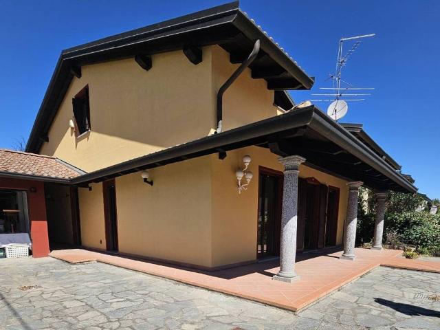 Villa in vendita a Casalino NO