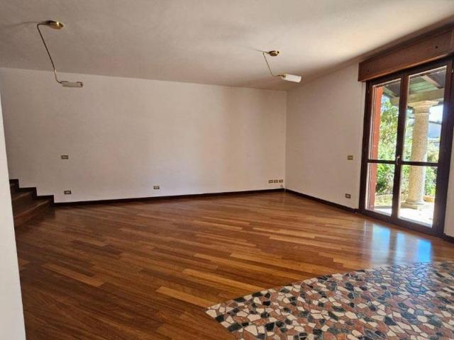 Villa in vendita a Casalino NO