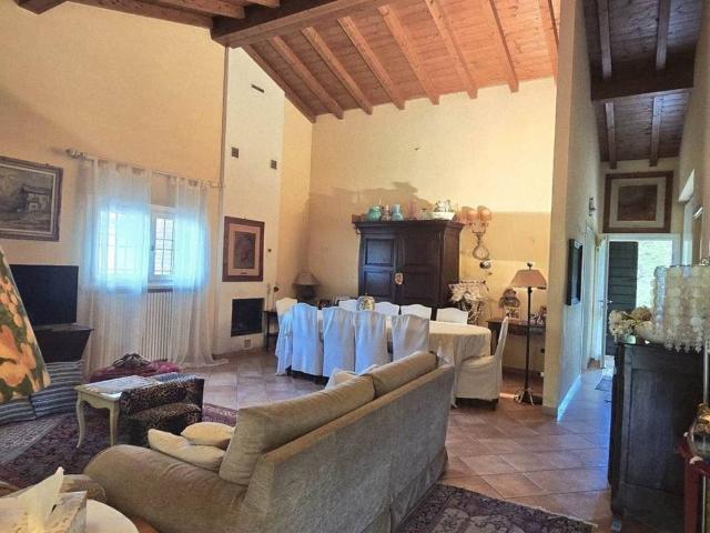 Villa in vendita a Casalmaggiore CR