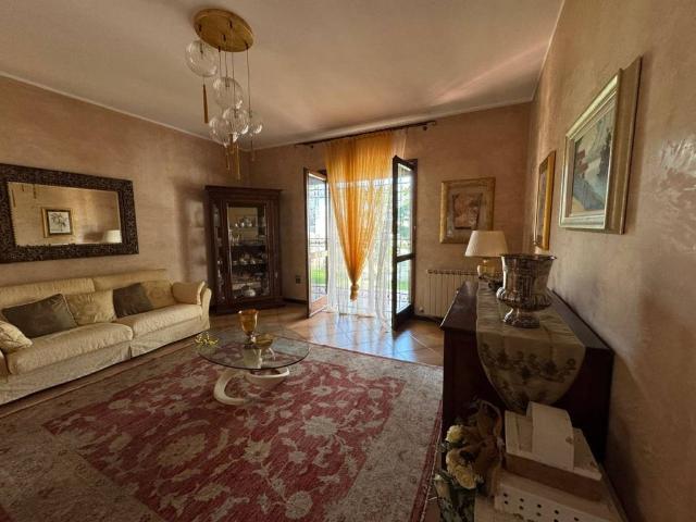 Villa in vendita a Casalmaggiore CR