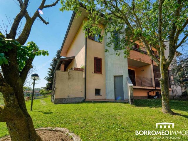 Villa in vendita a Casalmaiocco LO