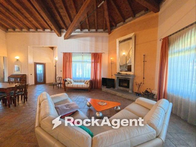 Villa in vendita a Casalpusterlengo LO