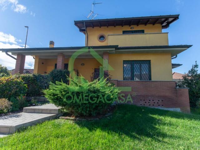 Villa in vendita a Casalpusterlengo LO
