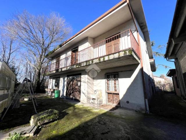 Villa in vendita a Casalromano MN