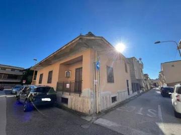 Villa in vendita a Casapulla CE