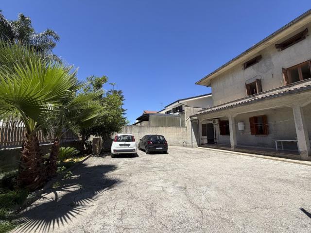 Villa in vendita a Casapesenna