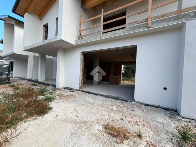 Villa in vendita a Casapesenna CE