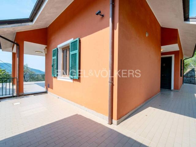 Villa in vendita a Casarza Ligure GE