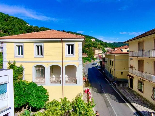 Villa in vendita a Casarza Ligure GE