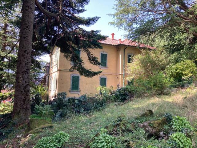 Villa in vendita a Casargo LC