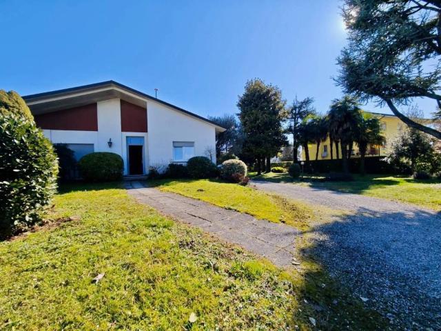 Villa in vendita a Casarsa della Delizia PN