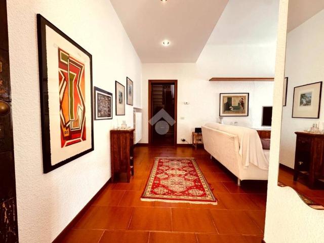 Villa in vendita a Casatenovo LC
