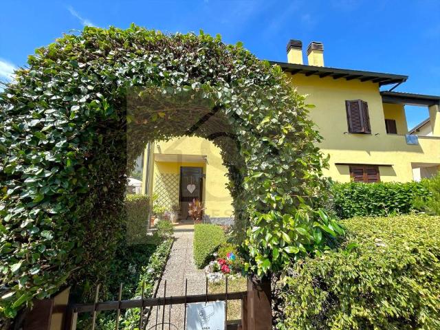 Villa in vendita a Casatenovo LC