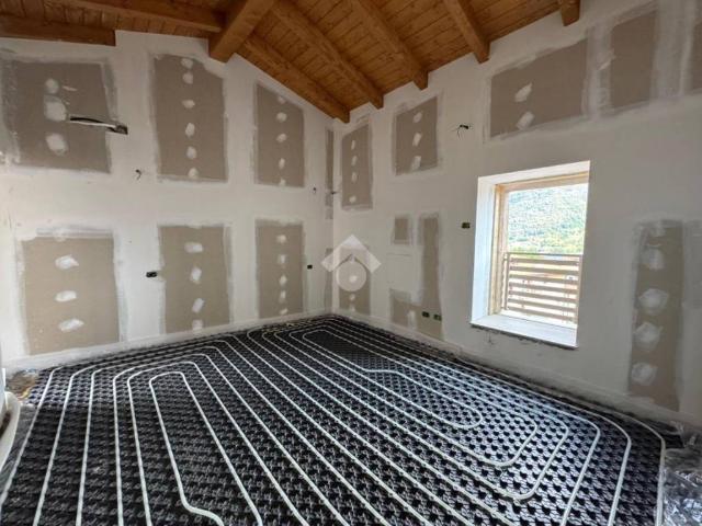 Villa in vendita a Casazza BG
