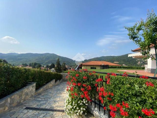 Villa in vendita a Casella GE