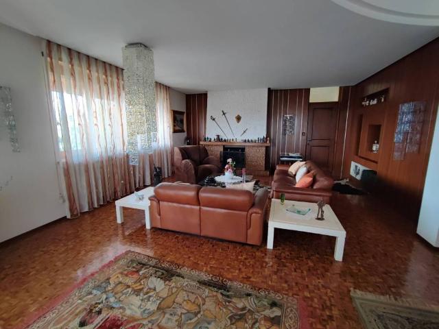 Villa in vendita a Caselle Torinese TO