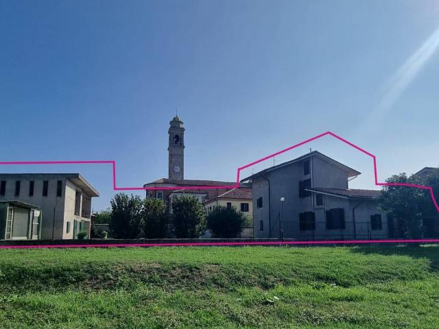Villa in vendita a Caselle Lurani LO