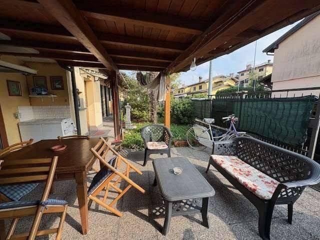 Villa in vendita a Caselle Lurani LO