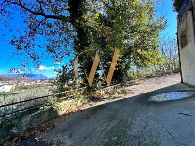 Villa in vendita a Caserta CE