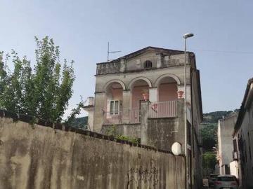 Villa in vendita a Caserta CE