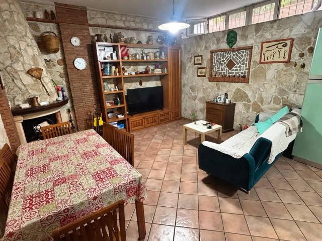 Villa in vendita a Caserta CE