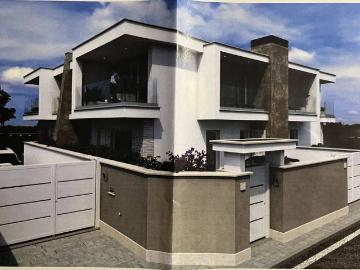 Villa in vendita a Caserta CE