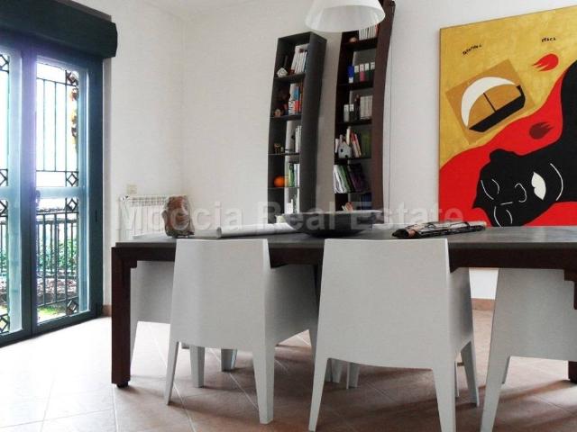 Villa in vendita a Caserta CE