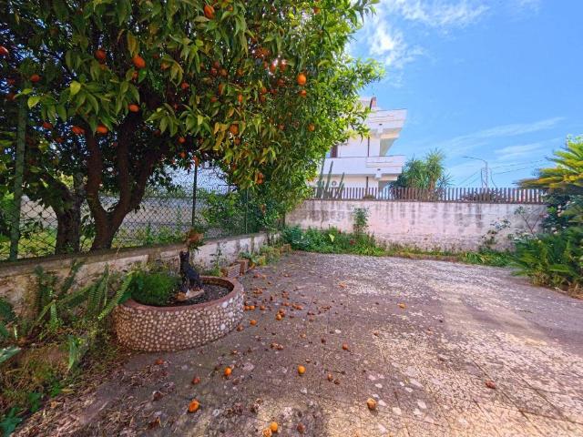 Villa in vendita a Caserta CE