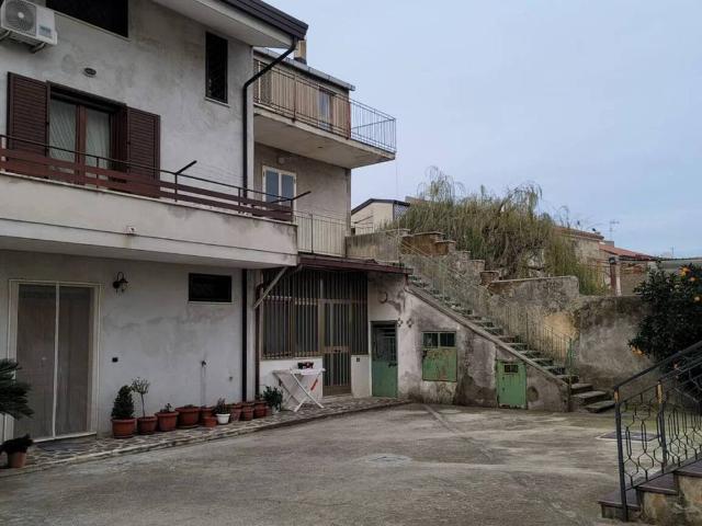 Villa in vendita a Caserta CE