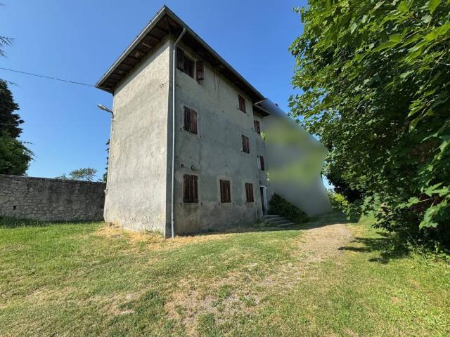 Villa in vendita a Casina RE