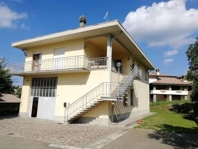 Villa in vendita a Casina RE