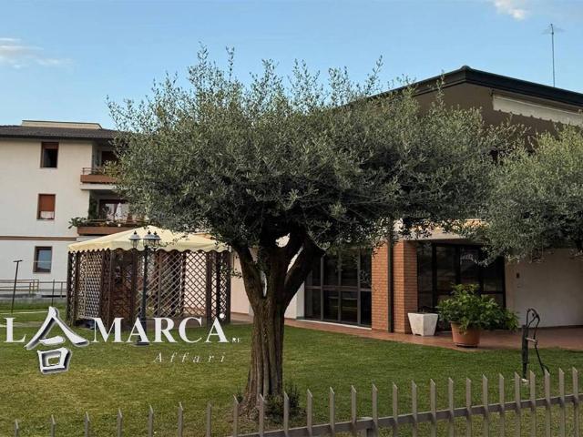 Villa in vendita a Casier TV