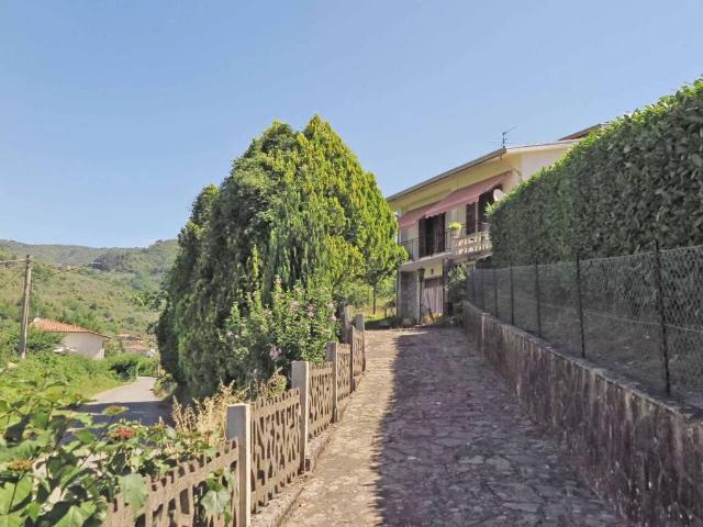 Villa in vendita a Casola in Lunigiana MS