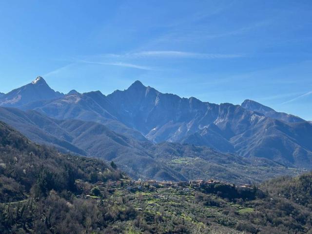 Villa in vendita a Casola in Lunigiana MS