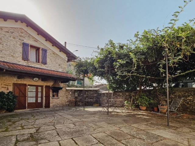 Villa in vendita a Casola in Lunigiana MS