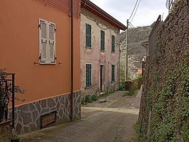 Villa in vendita a Casola in Lunigiana MS