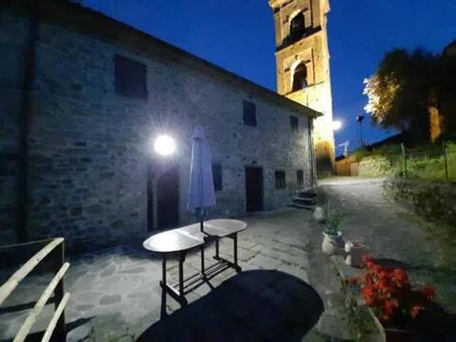 Villa in vendita a Casola in Lunigiana MS