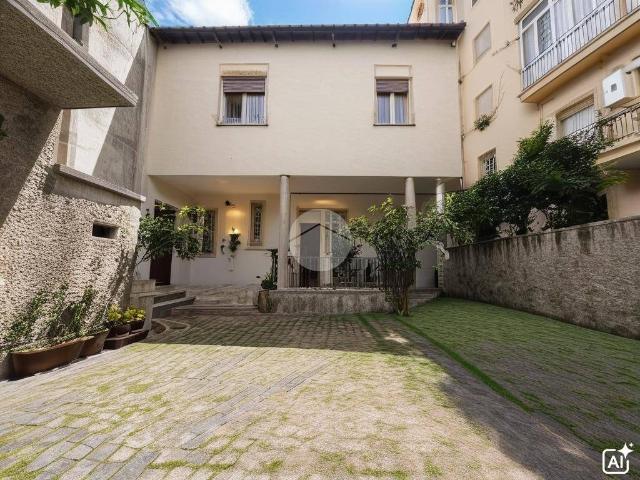 Villa in vendita a Casoria NA