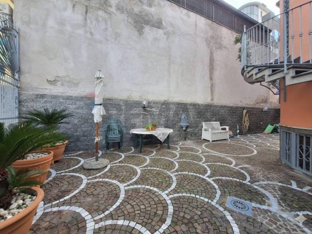 Villa in vendita a Casoria NA