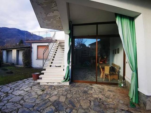 Villa in vendita a Casnigo BG