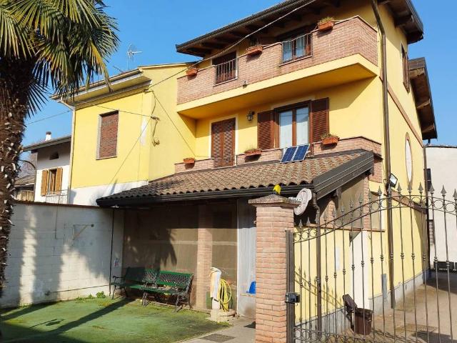 Villa in vendita a Cassolnovo PV