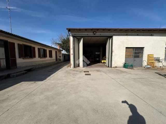 Villa in vendita a Cassolnovo PV