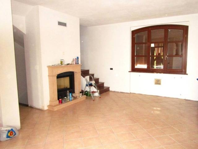 Villa in vendita a Cassolnovo PV