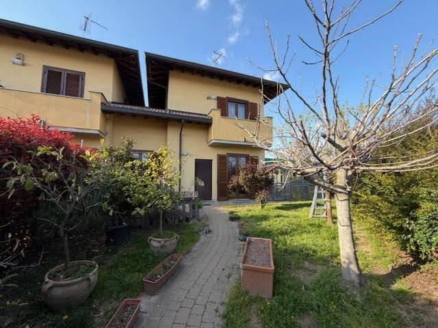 Villa in vendita a Cassolnovo PV