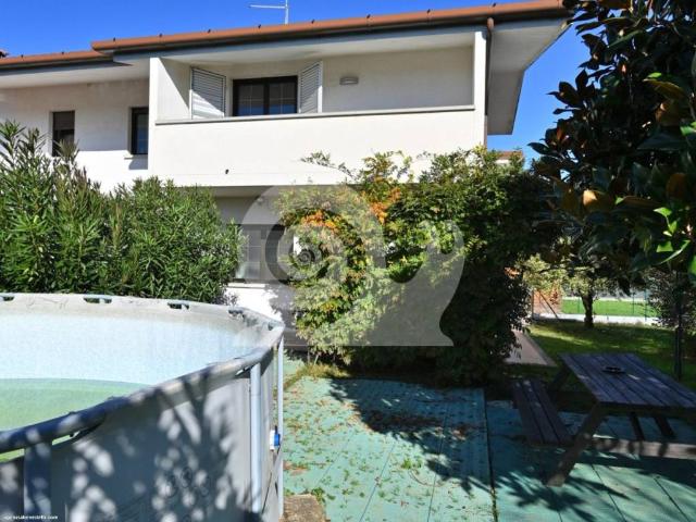 Villa in vendita a Cassacco UD