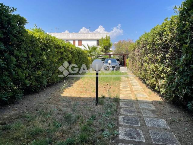 Villa in vendita a Cassano all'Ionio CS