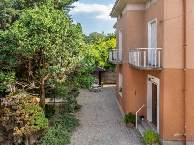 Villa in vendita a Cassano Magnago VA