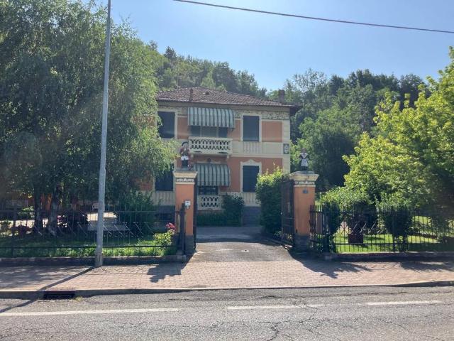 Villa in vendita a Cassano Spinola AL