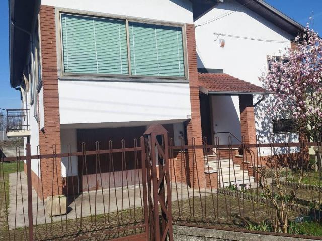 Villa in vendita a Cassano Spinola AL